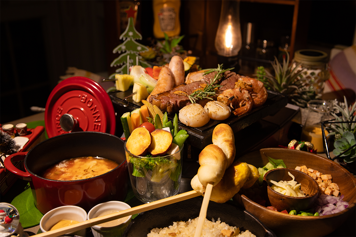 茨城の食材をつかったグランピングディナーの写真